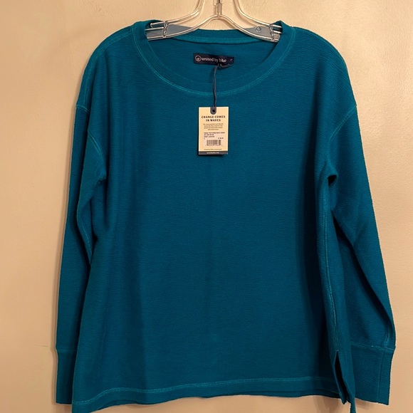 COPY - United by Blue Women’s Textured Boxy Crew Top - Picture 2 of 8